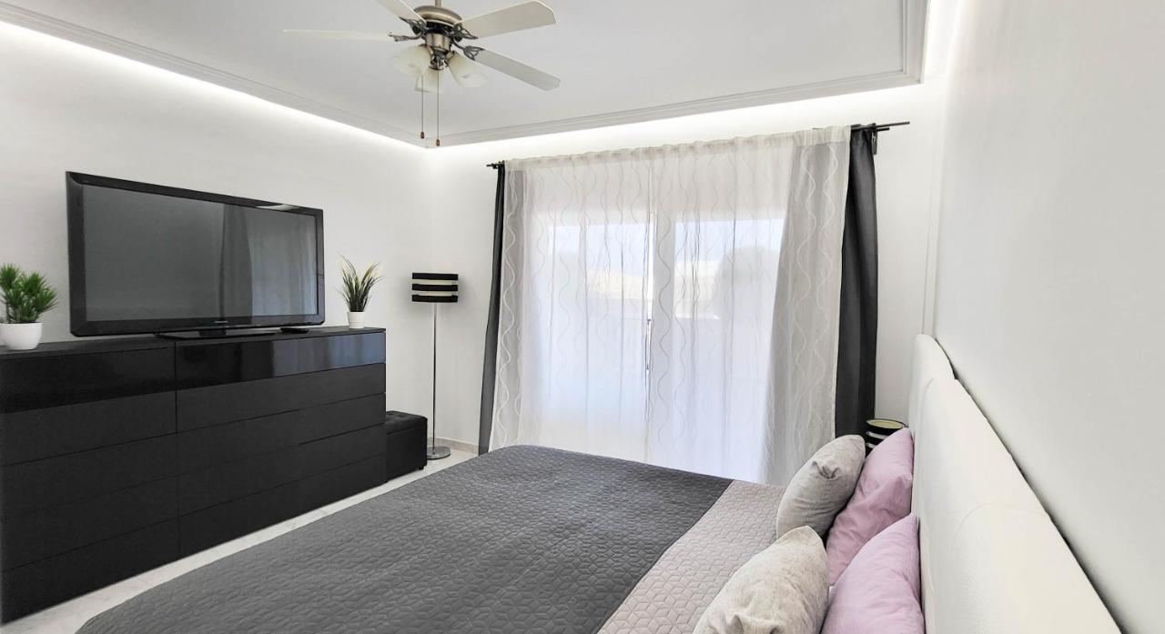 Palm Resort Duplex Apartment Сан-Мігель-де-Абона Екстер'єр фото